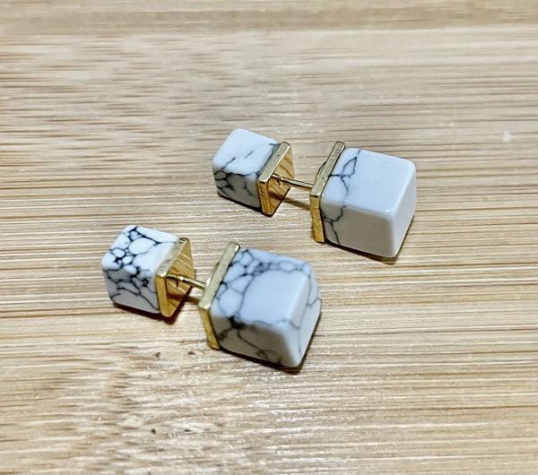 Double-Sided white marble studs