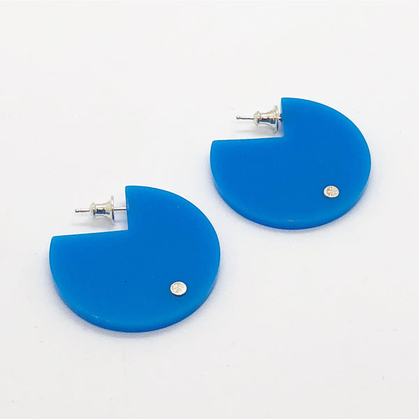 Pak light blue earrings